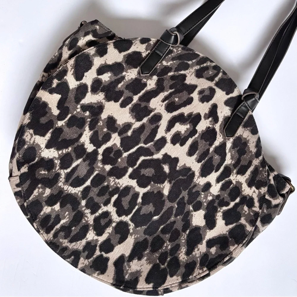 Animal Printed Textured Corduroy Oversized Half Moon Rounded Satchel Crossbody - Picture 1 of 13